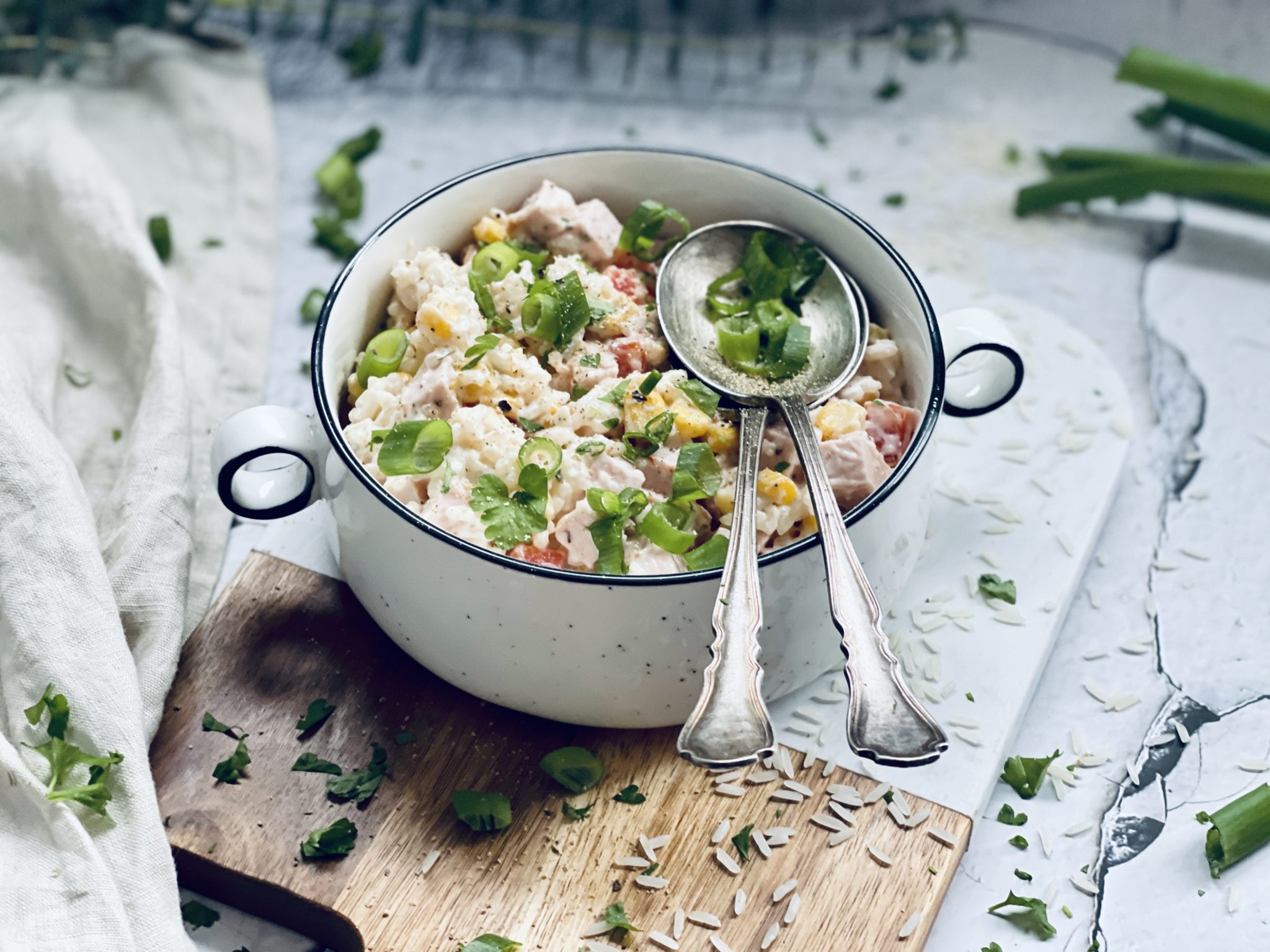 Reissalat mit Fleischwurst und Gemüse Rezept - Jussilicious-Foodblog