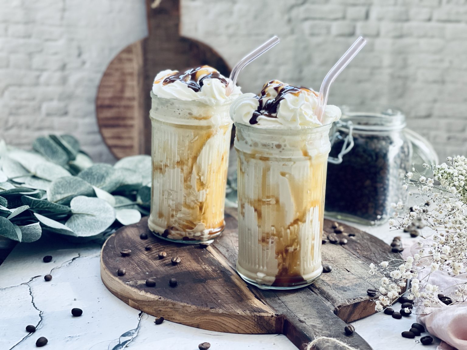 Zuckerfreier Frappuccino wie von Starbucks® Rezept - Jussilicious-Foodblog