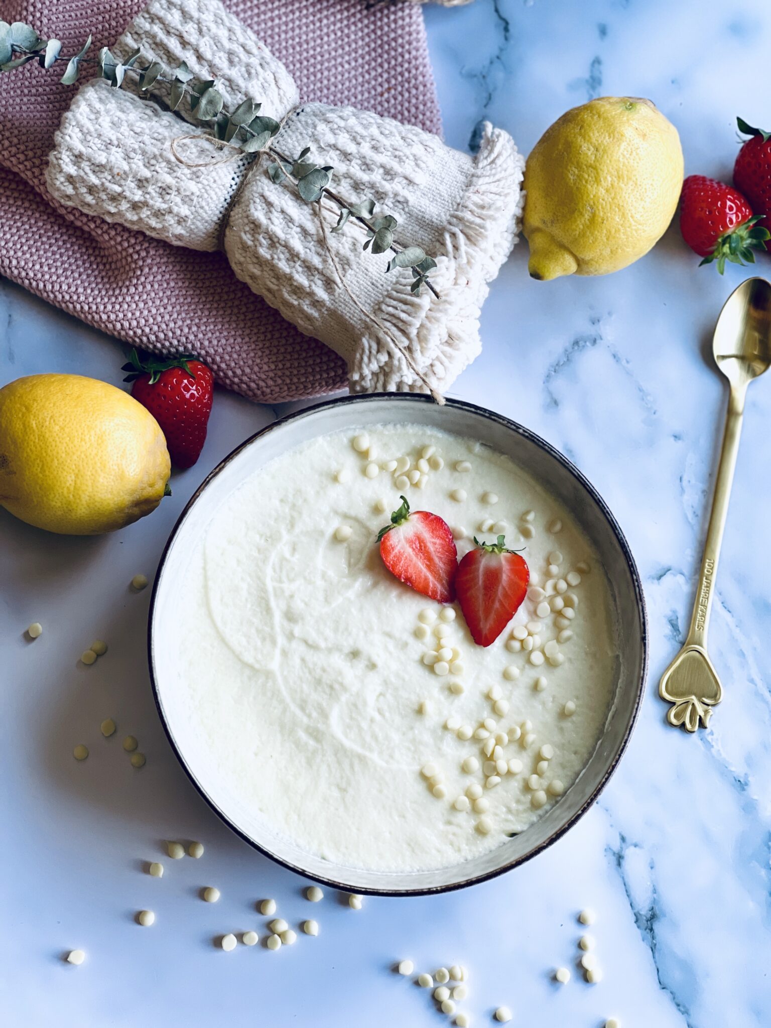 Schnelle Zitronen-Mousse ohne Zuckerzusatz Rezept - Jussilicious-Foodblog