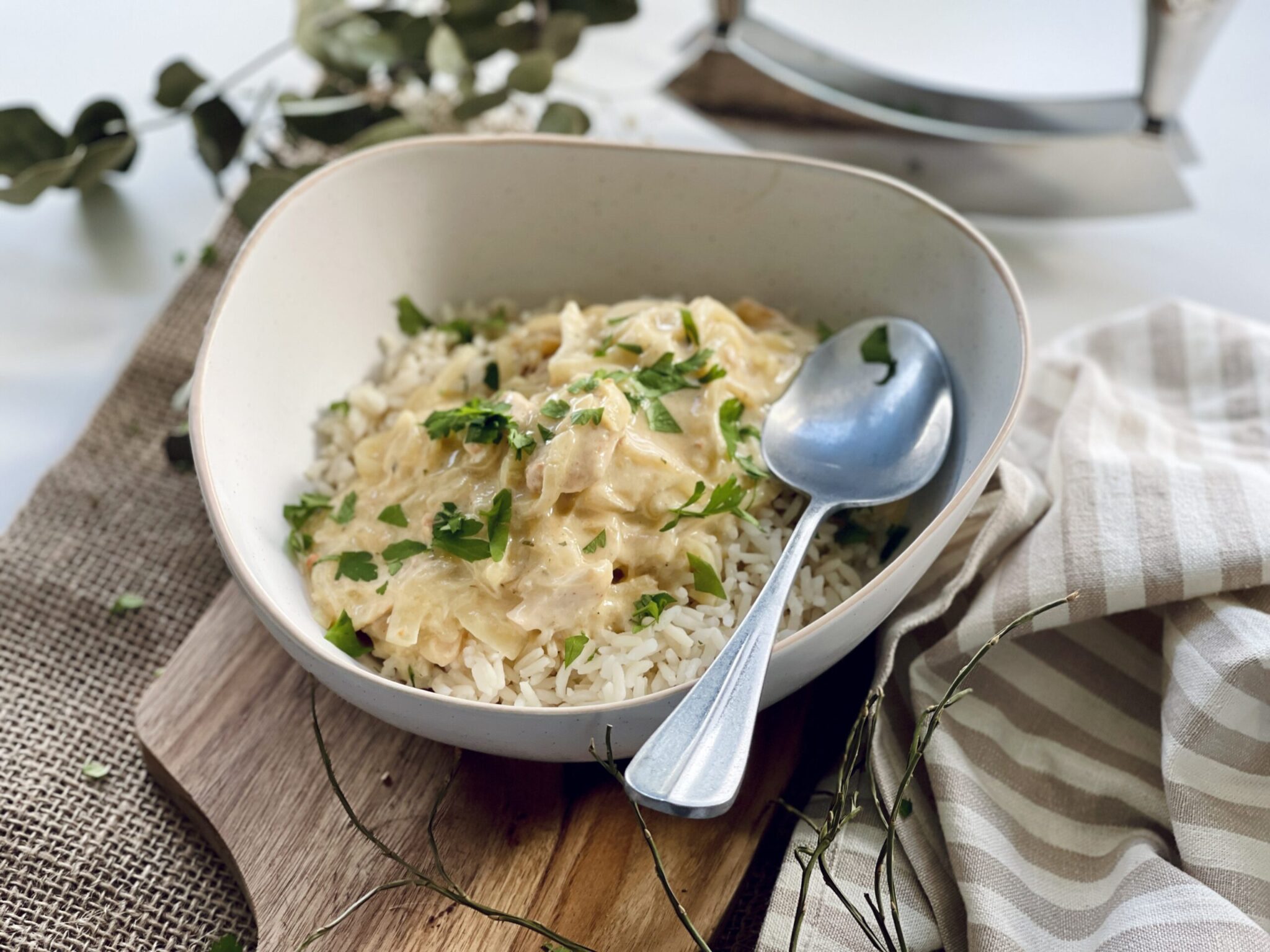 Zwiebel-Sahne Hähnchen ohne Fix – Rezept – Jussilicious-Foodblog Zwiebel-Sahne Hähnchen ohne Fix – Rezept – Jussilicious-Foodblog